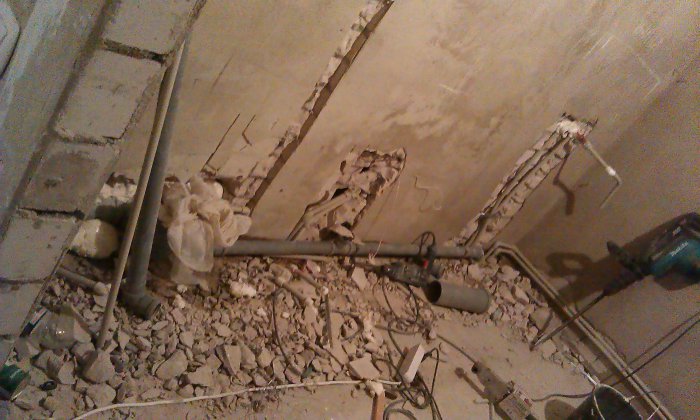 Наконец-то и мы заехали в свою первую квартиру! Наконец-то и мы заехали в свою первую квартиру!