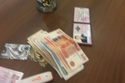 Высокопоставленный борец с коррупцией оказался «черным банкиром» Высокопоставленный борец с коррупцией оказался «черным банкиром»