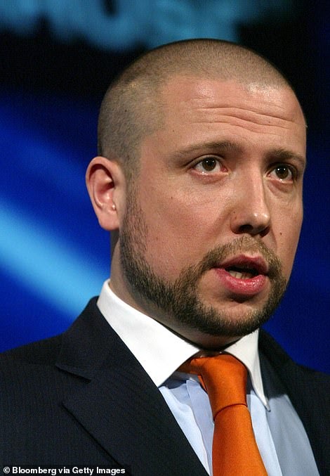 “Daily Mail”, Великобритания: Трудно жить в России без нагана, да и в ЛондОне тоже - “не фонтан”