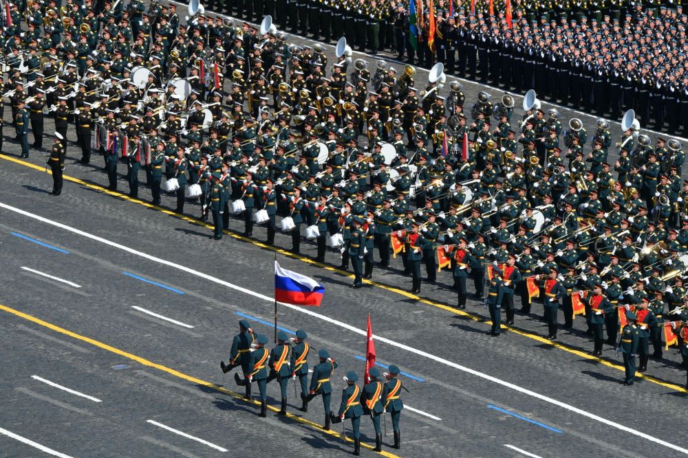 10 фото и видео Парада Победы 2020 года в Москве
