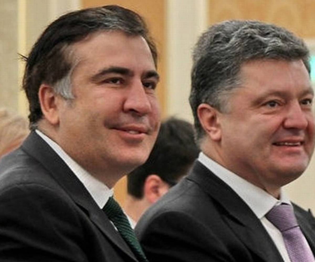 Письма Порошенко в ФСБ: фэйк от ЦРУ и Саакашвили Письма Порошенко в ФСБ: фэйк от ЦРУ и Саакашвили