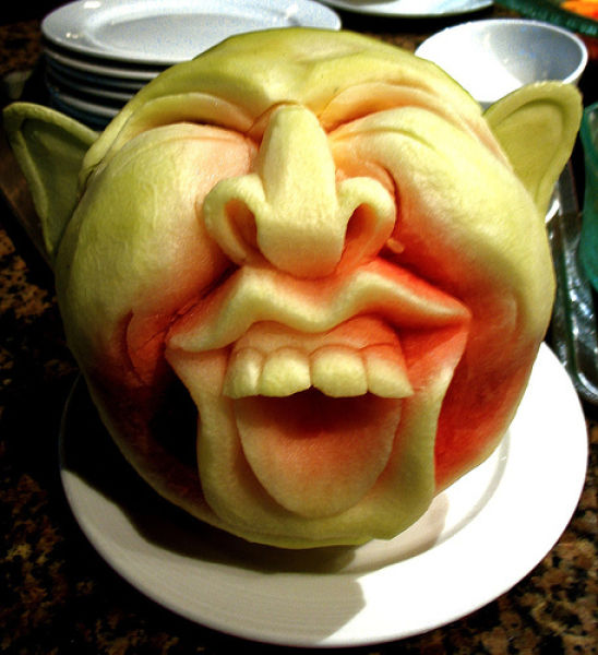 Amazing Watermelon Carvings (75 pics)