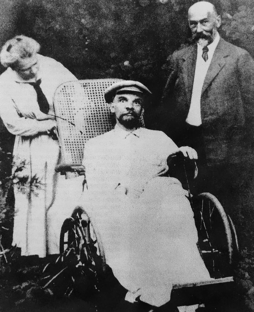 Архивные фотографии, которые запечатлели редкие исторические моменты Архивные фотографии, которые запечатлели редкие исторические моменты