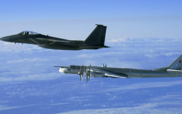НАТО чешет репу самолеты, россия