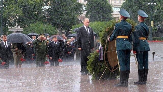 Путин и Порошенко. Когда не нужно лишних слов... Путин и Порошенко. Когда не нужно лишних слов...
