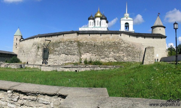 Стены «Древнего Кремля» совсем не древние