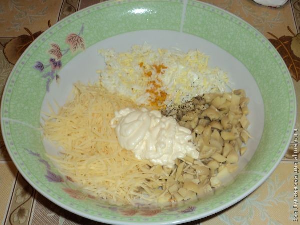 Омлет с грибами и сыром