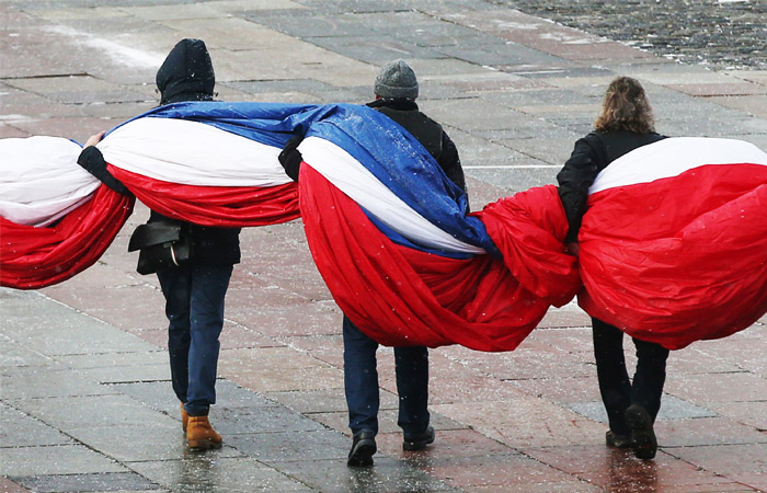 Почти половина россиян сочла неверным путь, по которому движется страна Почти половина россиян сочла неверным путь, по которому движется страна