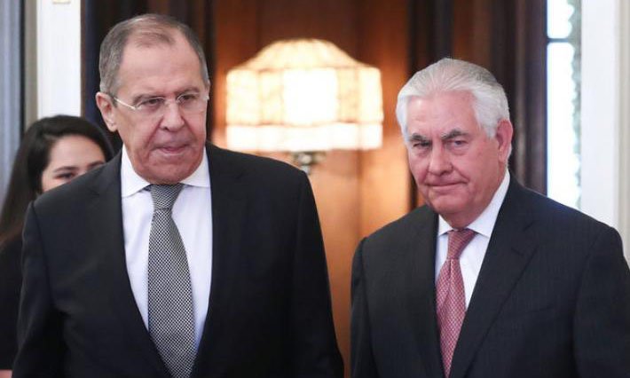 Лавров потребовал у Тиллерсона вернуть российскую собственность Лавров потребовал у Тиллерсона вернуть российскую собственность