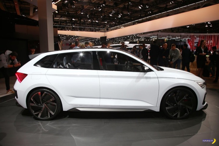 Самые крутые автомобили с Парижского Автосалона 2018 Самые крутые автомобили с Парижского Автосалона 2018