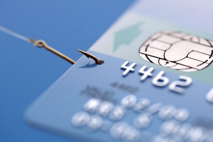  Самые популярные способы кражи денег с банковских карт
