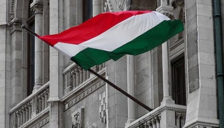 Польские СМИ: Венгрия намерена сорвать соглашение о свободной торговле между ЕС и США