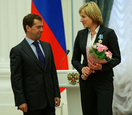 Медведев и Женщины женщины, медведев, приколы