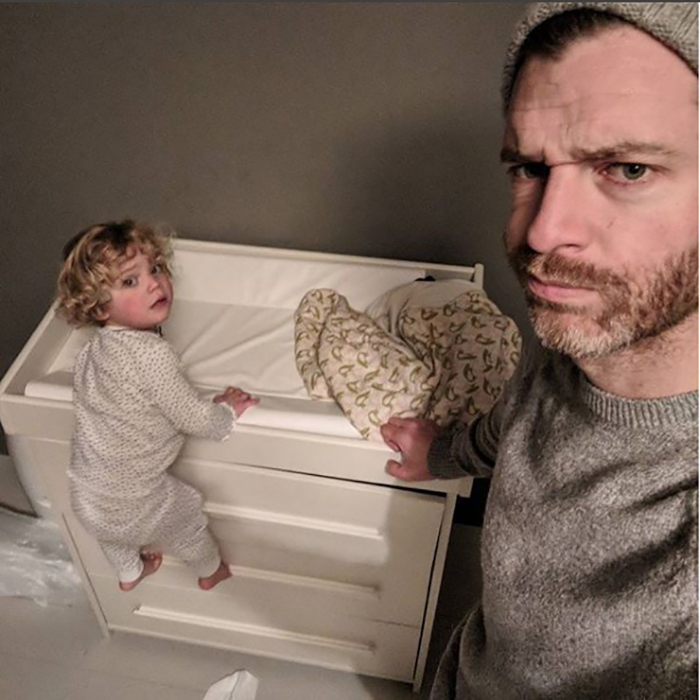 Неуютное чувство. Instagram father_of_daughters. Неуютное чувство. Instagram father_of_daughters.