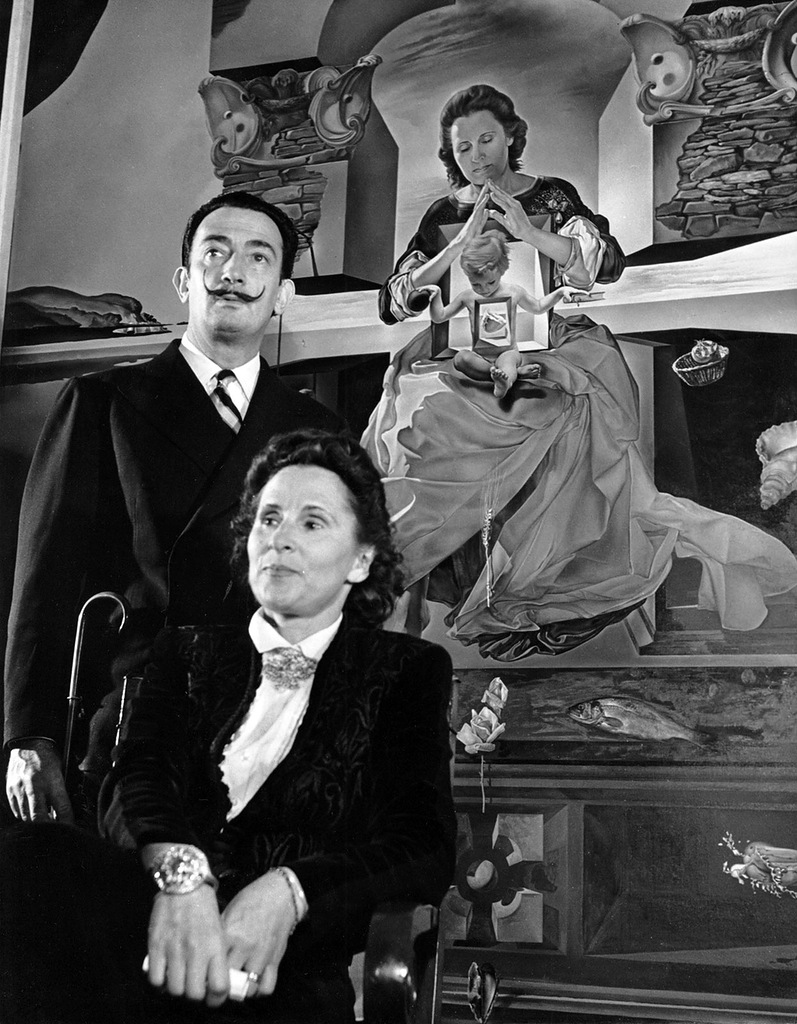 http://theredlist.com/media/database/muses/couples/art_culture/gala-and-dali/006-gala-and-dali-theredlist.jpg