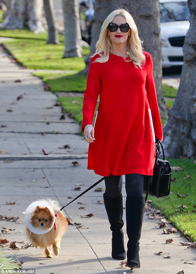 Gwen Stefani red dress