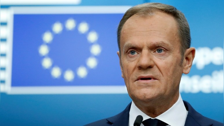Times: Туск обвинил Польшу в поддержке Москвы и предупредил о её попытке выйти из ЕС