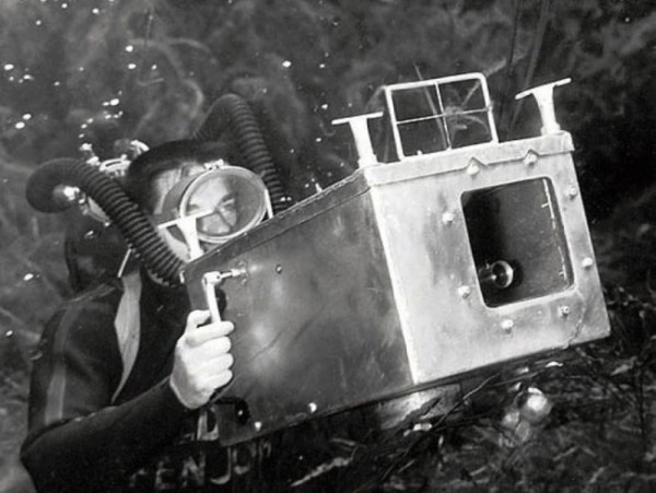 История о фантастических подводных фотографиях Брюса Мозерта (21 фото)