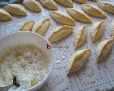 Пирожки печёные с творогом Пирожки печёные с творогом