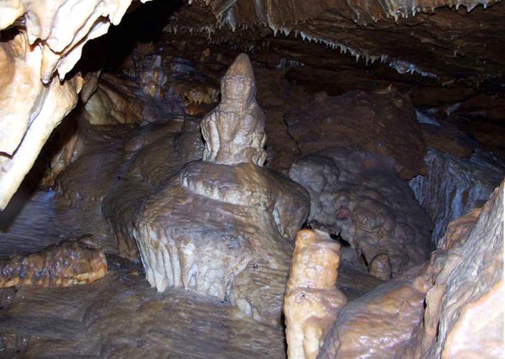 В кашкулакской пещере В кашкулакской пещере