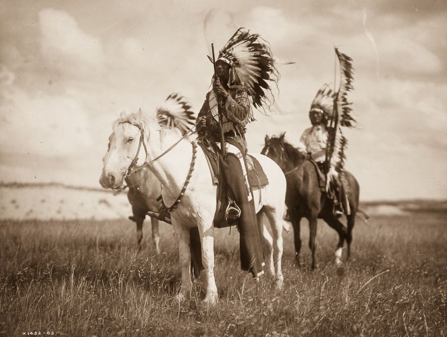 Редкие фотографии 1900-х годов показывают, как жили индейцы еще 100 лет назад