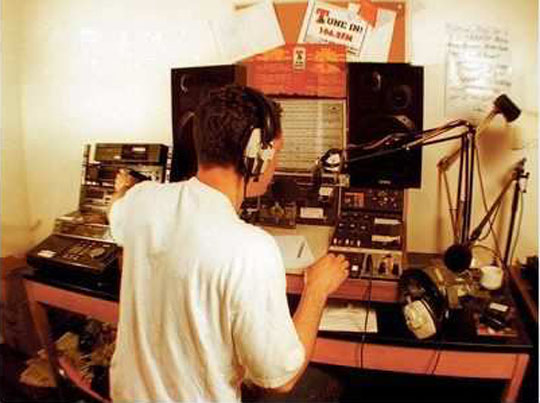 эфир радио
