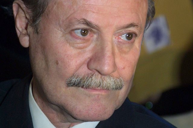 Юрий Соломин.