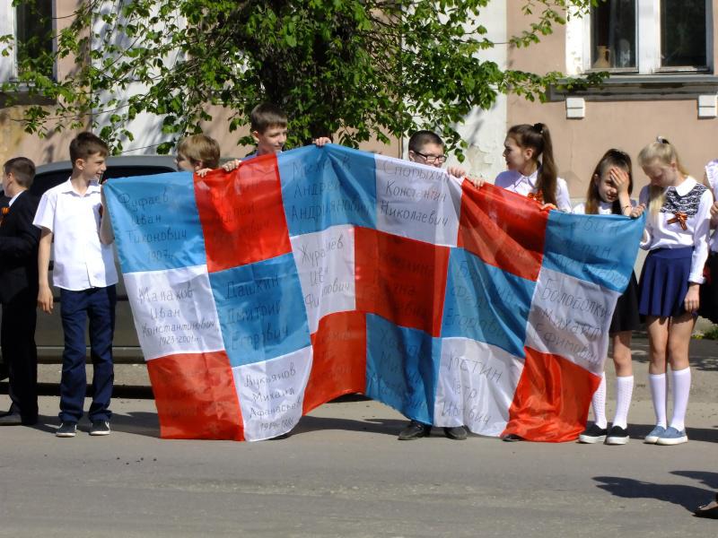 МАЙСКИЕ ХРОНИКИ МАЙСКИЕ ХРОНИКИ