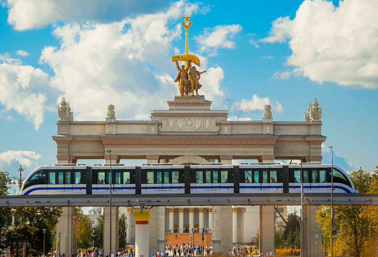 9 живописных маршрутов общественного транспорта в Москве
