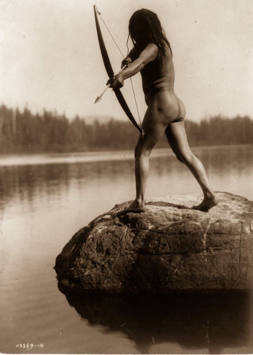 Редкие фотографии 1900-х годов показывают, как жили индейцы еще 100 лет назад