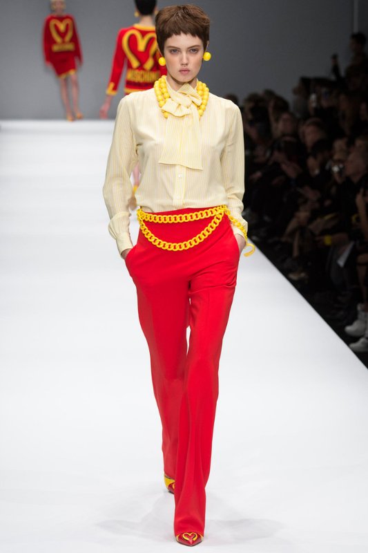 Неделя моды в Нью Йорке: Moschino осень-зима 2014/2015 Неделя моды в Нью Йорке: Moschino осень-зима 2014/2015