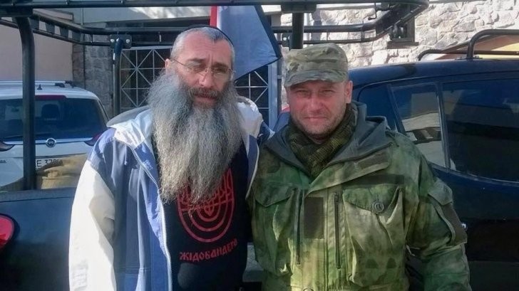 Дмитрий Ярош призвал к "охоте на московских попов" на Украине