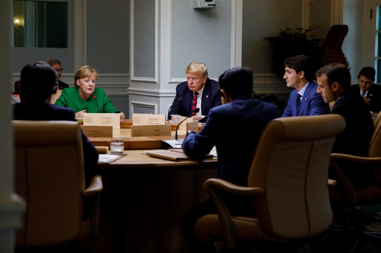 «Сцепились в адской драке»: к чему привёл отказ Трампа подписывать итоговое соглашение G7 «Сцепились в адской драке»: к чему привёл отказ Трампа подписывать итоговое соглашение G7