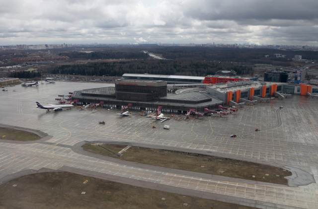 Рабочий отравился угарным газом в терминале аэропорта Шереметьево
