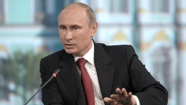 Владимир Путин на ПМЭФ в Санкт-Петербурге