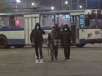 СМИ: олигарх Коломойский заплатит 500 000 гривен военчасти в Мариуполе за расстрел людей