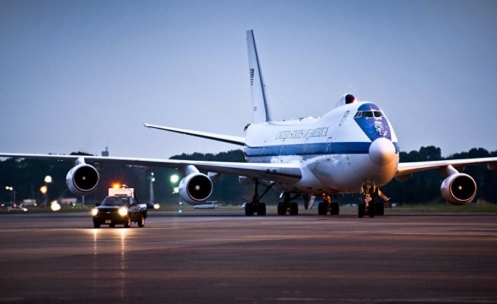 Самолет Boeing E-4