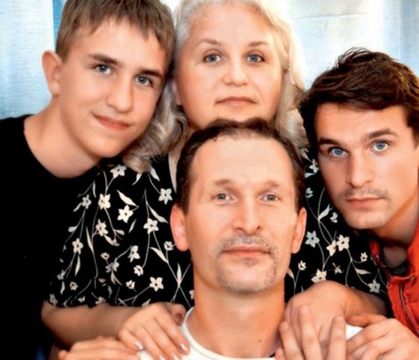 Как живет Федор Добронравов из сериала "Сваты"