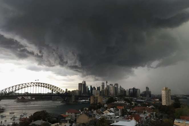 A storm approaches the Sydney central business district on September 25, 2014.