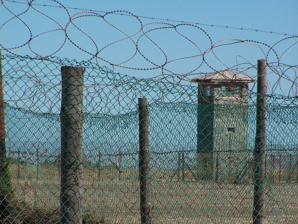 Тюрьма на острове: топ самых-самых мест заключения