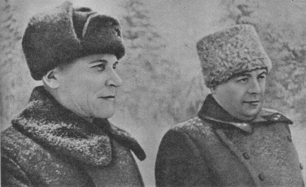 Конев и его начштаба Захаров, зима 1942-го года, фото из открытых источников
