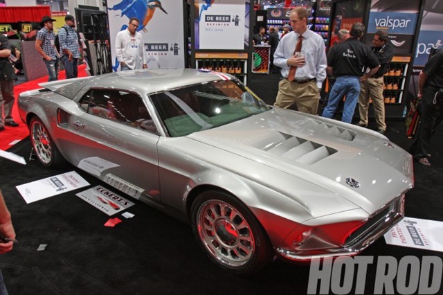 Ford_Mustang_Mach40