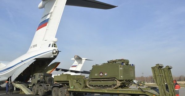Российские военные в Сирии впервые использовали боевых роботов на поле боя Российские военные в Сирии впервые использовали боевых роботов на поле боя