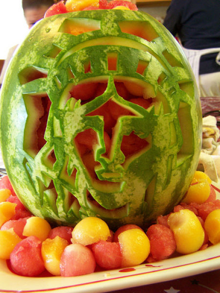 Amazing Watermelon Carvings (75 pics) Amazing Watermelon Carvings (75 pics)