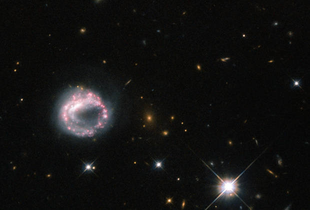 Галактика Zw II 28