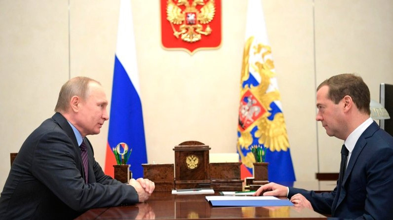 Революция сверху Революция сверху