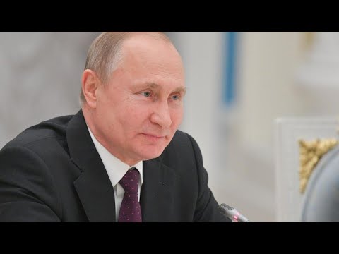 Путин запускает первый поезд между материковой Россией и Крымом