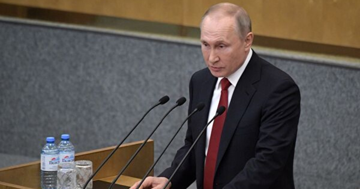"Зачем крутить и мудрить?" Как Путин внезапно остался президентом