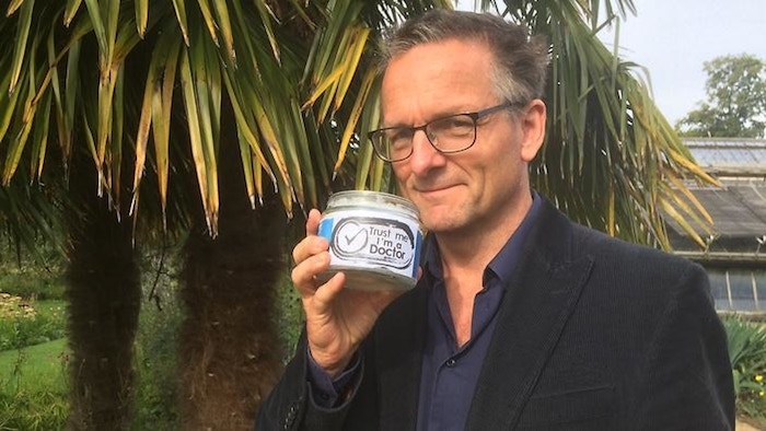 Майкл Мосли (Michael Mosley) воюет с растительными маслами. Майкл Мосли (Michael Mosley) воюет с растительными маслами.