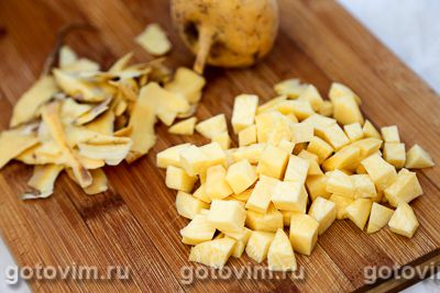 Фотографии рецепта Салат из репы со свеклой и орехами, 01 Салат из репы со свеклой и орехами, Шаг 01
